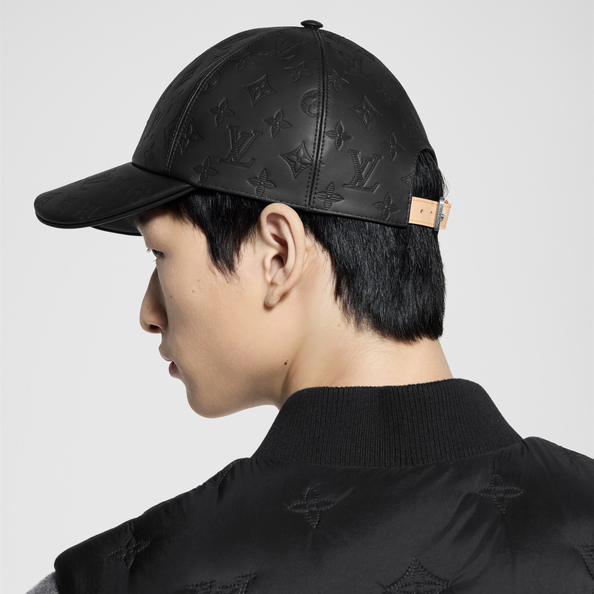 Monogram Shadow Cap S00 - Men - Accessories | LOUIS VUITTON ®